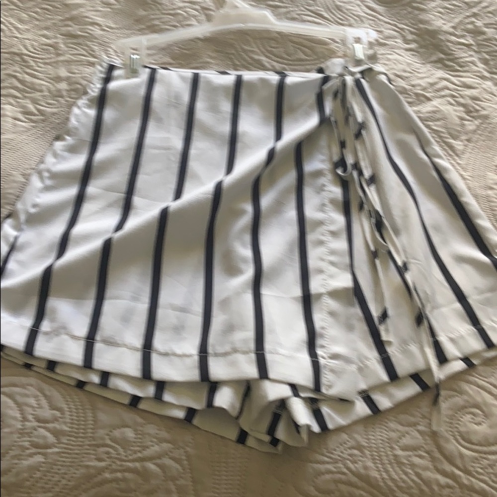 Skort